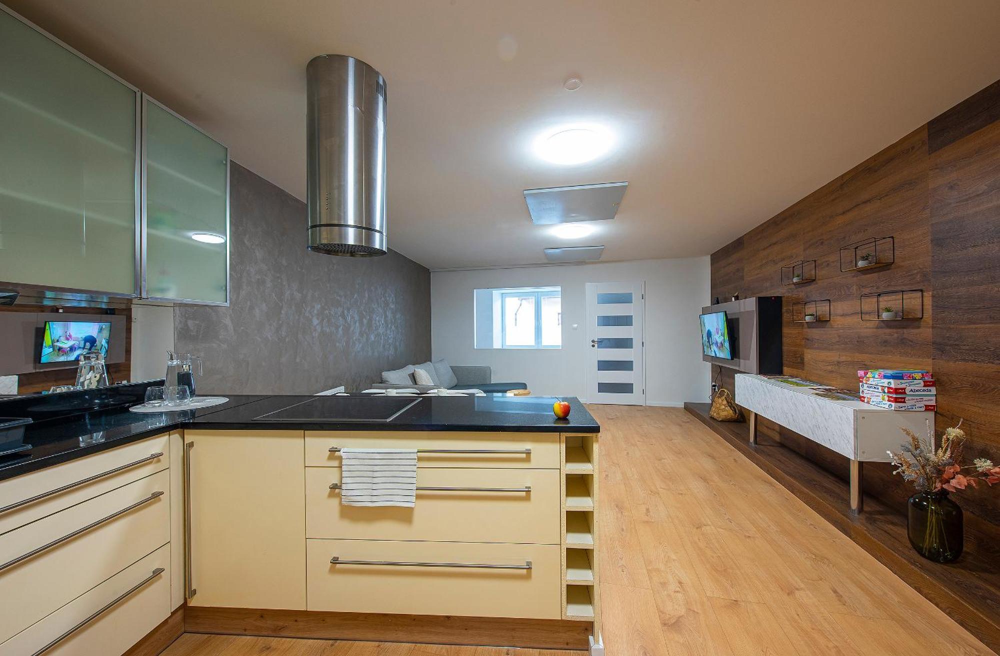 Elevante Residence Попрад Экстерьер фото