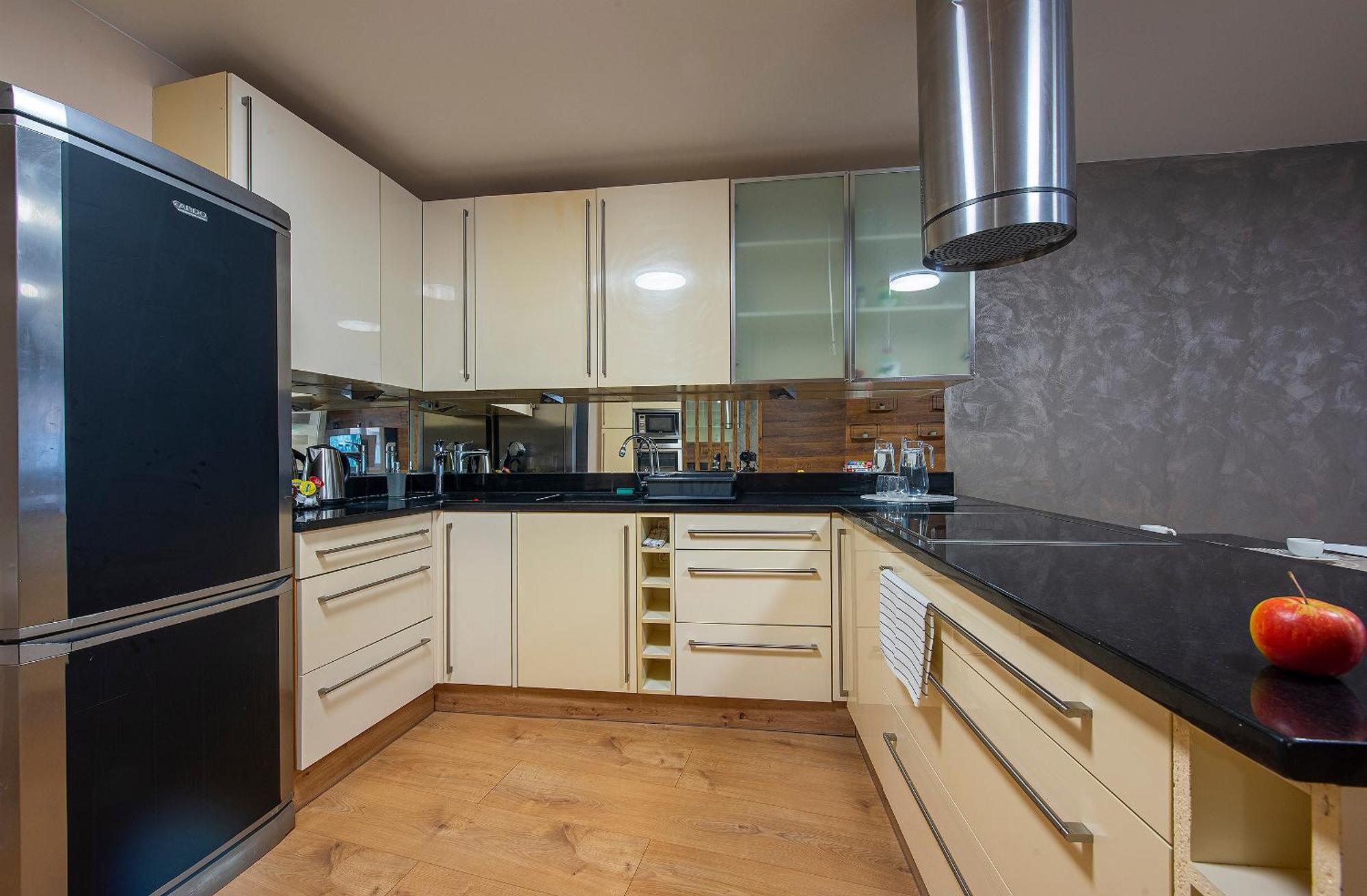 Elevante Residence Попрад Экстерьер фото